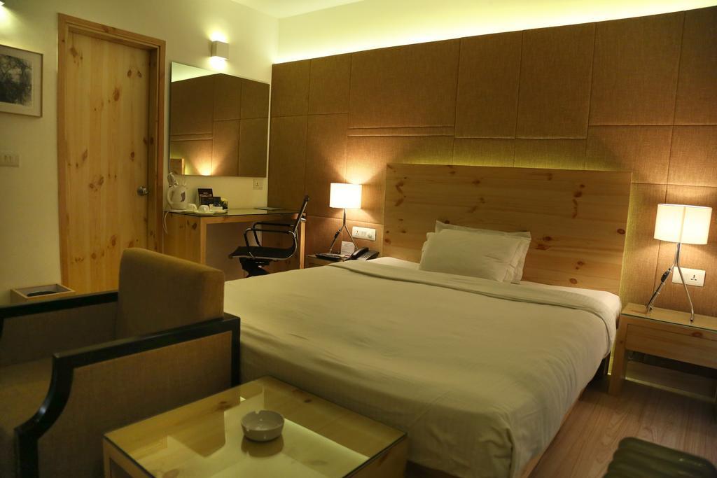 Hotel President Dehradun Camera foto