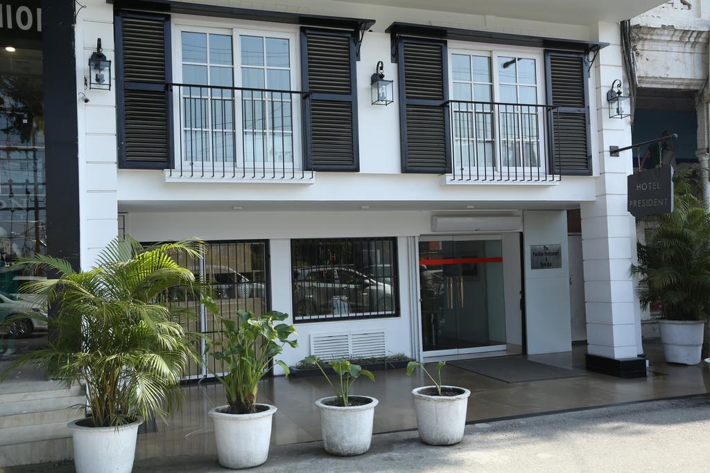 Hotel President Dehradun Esterno foto